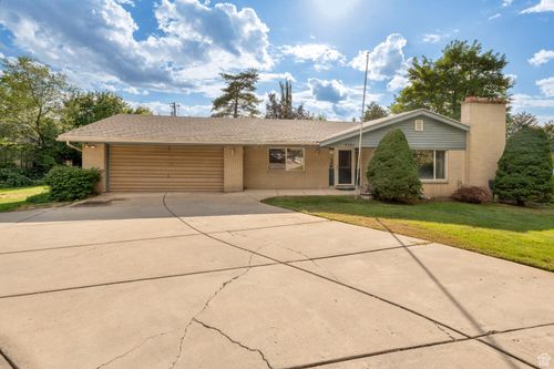 4380 S Wander Ln, Holladay, UT, 84124-3628 | Card Image