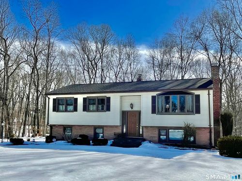 28 Elmwood Dr, Seymour, CT, 06483-2433 | Card Image