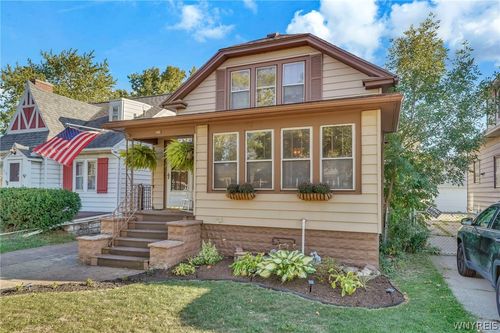 314 School St, Kenmore, NY, 14217-1100 | Card Image