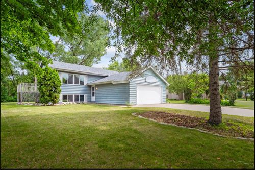 905 97th Ln Ne, Blaine, MN, 55434-2548 | Card Image
