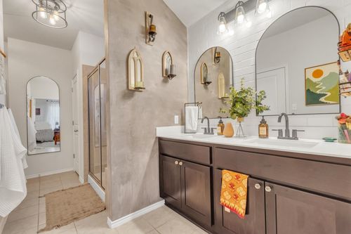 124 Sage Meadows Dr, San Marcos, TX, 78666-3477 | Card Image