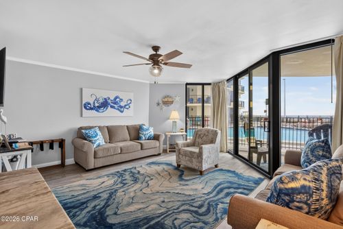 102w-9850 S Thomas Dr, Panama City, FL, 32408-4257 | Card Image
