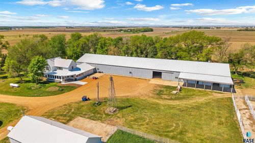 47138 293rd St, Beresford, SD, 57004-6441 | Card Image