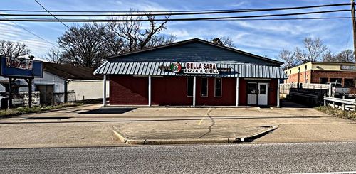 2503 W Oak St, Palestine, TX, 75801-4069 | Card Image