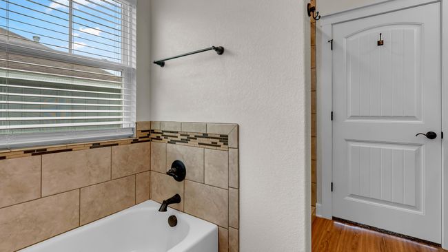208 Rachel Loop, House other with 3 bedrooms, 2 bathrooms and null parking in Burnet TX | Image 14