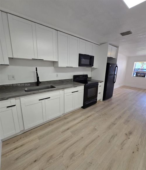 2-1905 Sw 11th St, Fort Lauderdale, FL, 33312-3209 | Card Image