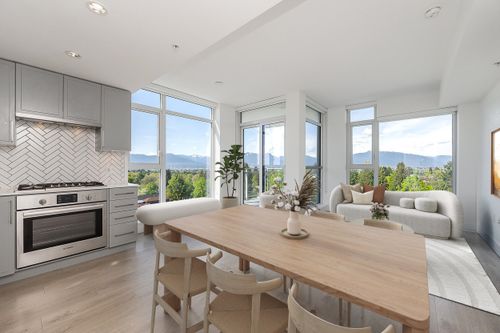 807-2435 Kingsway, Vancouver, BC, V5R0K5 | Card Image