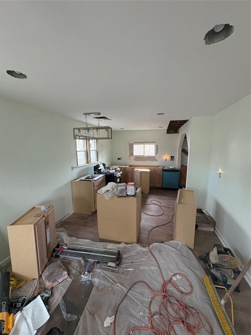 25 Woodcliff Ave, Poughkeepsie, NY, 12603-1821 | Card Image