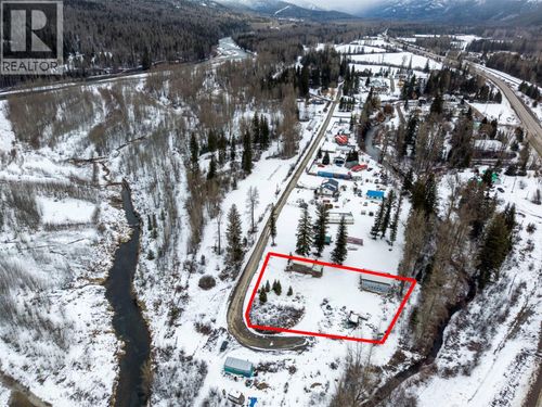 9898 Victoria St, Fernie, BC, V0B1M5 | Card Image