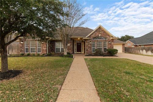 4709 Shoal Creek Dr, College Station, TX, 77845-4410 | Card Image