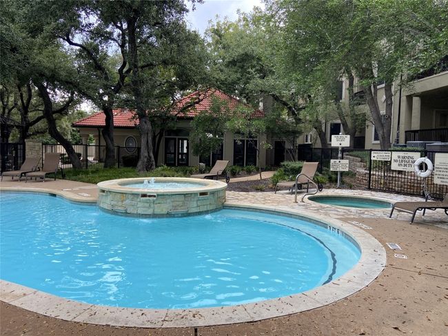UNIT-623 - 9525 N Capital Of Texas Hwy, Condo with 2 bedrooms, 1 bathrooms and 2 parking in Austin TX | Image 21