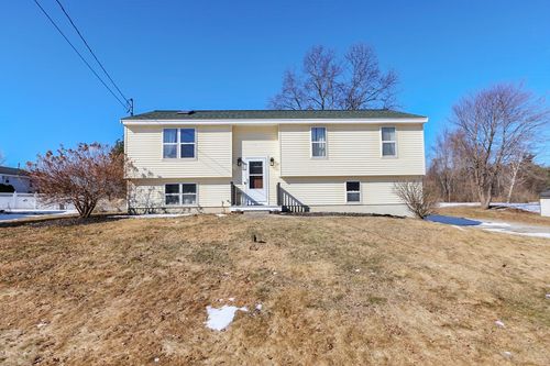 5 Brandywine Dr, East Kingston, NH, 03827-2042 | Card Image