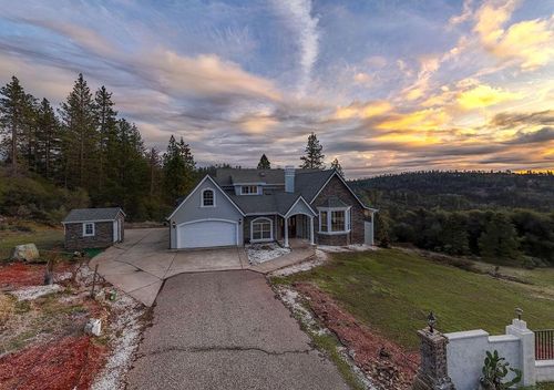 10246 Ranch Rd, Rough And Ready, CA, 95975-9640 | Card Image