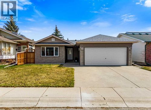 36 Woodfern Rise Sw, Calgary, AB, T2W4S2 | Card Image