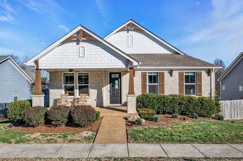 111 Ellersly Way, Kingston Springs, TN, 37082-9128 | Card Image