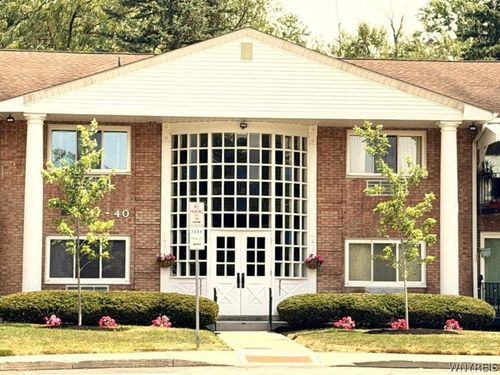 24 Park Lane Ct, Amherst, NY, 14221-5018 | Card Image