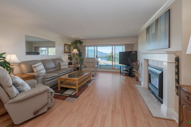 5 - 554 Eaglecrest Drive, Condo with 2 bedrooms, 2 bathrooms and 1 parking in Gibsons BC | Image 7