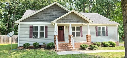 379 Moncuin Ct, Manquin, VA, 23106-3426 | Card Image