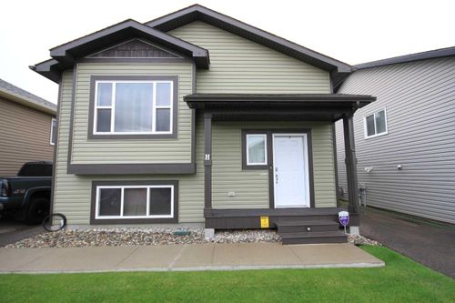h-5609 43 Street, Taber, AB, T1G0A8 | Card Image