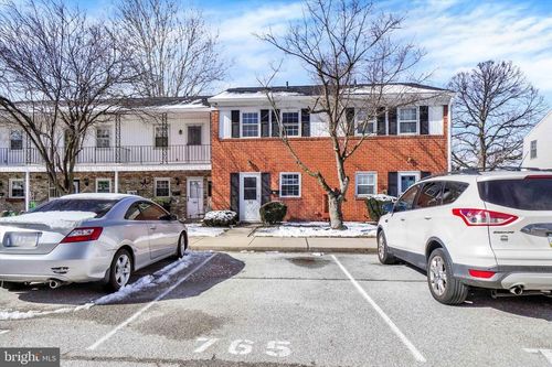 765 Colony Dr, YORK, PA, 17404-1944 | Card Image