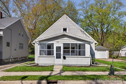 679 Garfield Ave, Grand Rapids, MI, 49504-5063 | Card Image