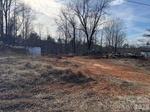 2573 Dogwood St, Morganton, NC, 28655-9312 | Card Image