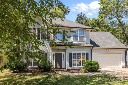 3878 Longwood Dr Sw, Concord, NC, 28027-9202 | Card Image