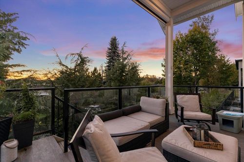 17-4217 Old Clayburn Rd, Abbotsford, BC, V3G0H7 | Card Image