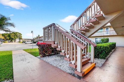 200 Northampton J, West Palm Beach, FL, 33417-7616 | Card Image