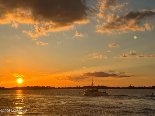 8b-401 Bay Shore Dr, Barnegat, NJ, 08005-2639 | Card Image