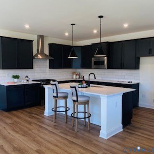 18747 Palisades Rdg, Moseley, VA, 23120-2458 | Card Image