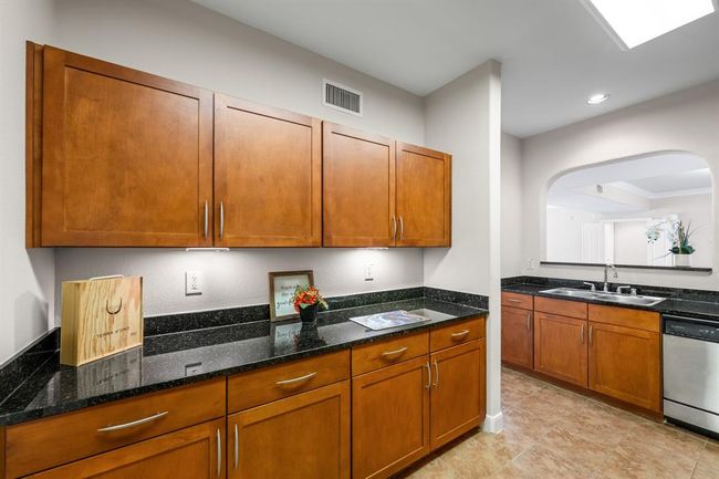 APT-445 - 2299 Lone Star Dr, Condo with 2 bedrooms, 2 bathrooms and 2 parking in Sugar Land TX | Image 24