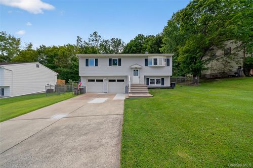 19 Half Hollow Turn, Monroe, NY, 10950-4118 | Card Image