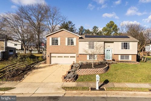 503 Cherry Lane Ne, LEESBURG, VA, 20176 | Card Image