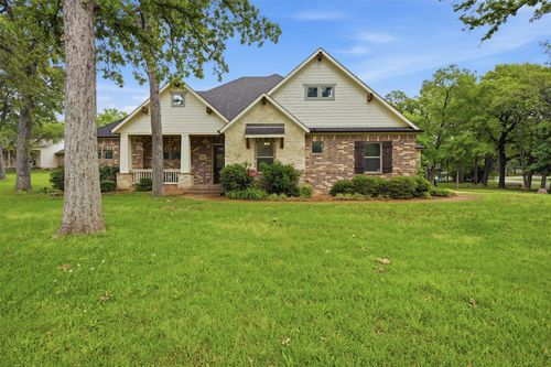 1107 Kiowa Dr E, Lake Kiowa, TX, 76240-9253 | Card Image