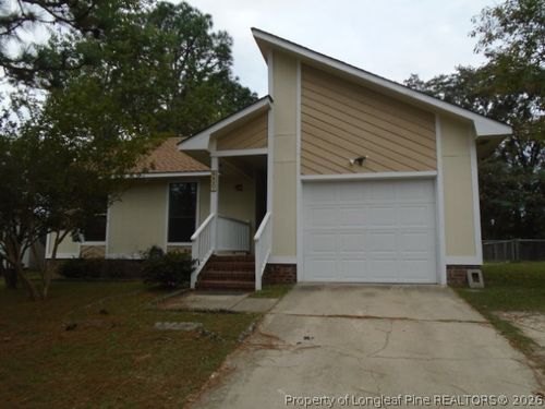 6827 Kizer Dr, Fayetteville, NC, 28314-5427 | Card Image