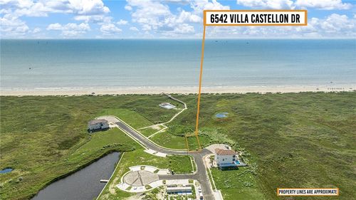 6542 Villa Castellon Dr, Port Aransas, TX, 78373-4258 | Card Image