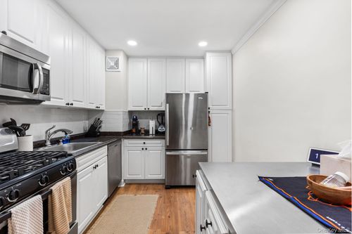 apt-616-21 Fairview Ave, Eastchester, NY, 10707-4128 | Card Image