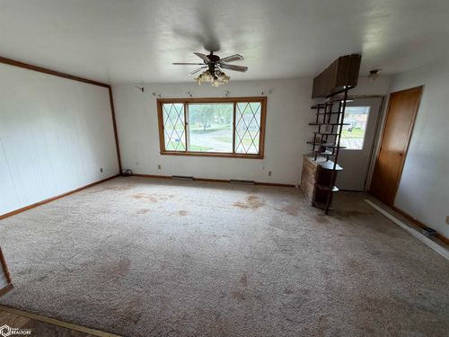 2009 Ridgeway Dr, Denison, IA, 51442-1230 | Card Image