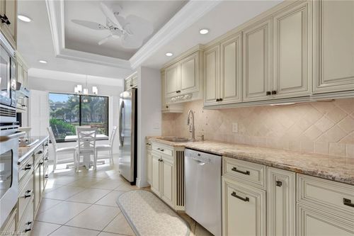 apt-415-5964 Pelican Bay Blvd, NAPLES, FL, 34108-7105 | Card Image