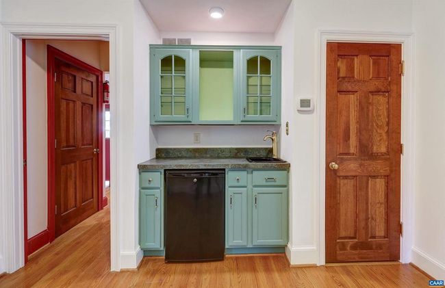 1124 Dryden Ln, Townhouse with 3 bedrooms, 3 bathrooms and null parking in CHARLOTTESVILLE VA | Image 5