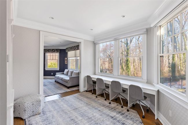 View of sunroom | Image 14