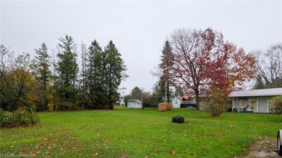 419 Scott St, House other with 2 bedrooms, 1 bathrooms and 5 parking in Wiarton ON | Image 2