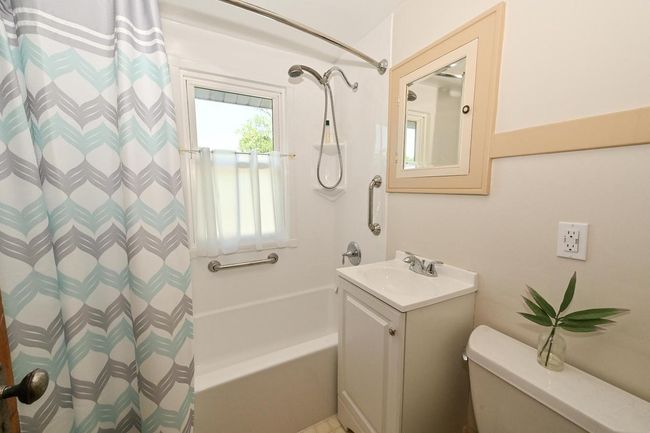 318 Hyde Park Avenue, House other with 3 bedrooms, 1 bathrooms and null parking in Waukesha WI | Image 19