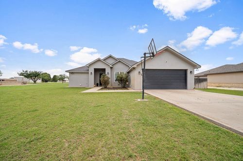 1102 Buena Vista Dr, Big Spring, TX, 79720-1180 | Card Image