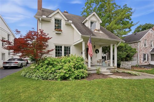 406 East Dr, Oakwood, OH, 45419-1828 | Card Image