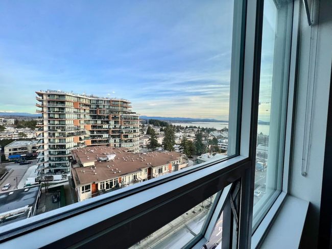 1104 - 1441 Johnson Road, Condo with 1 bedrooms, 0 bathrooms and 1 parking in White Rock BC | Image 9