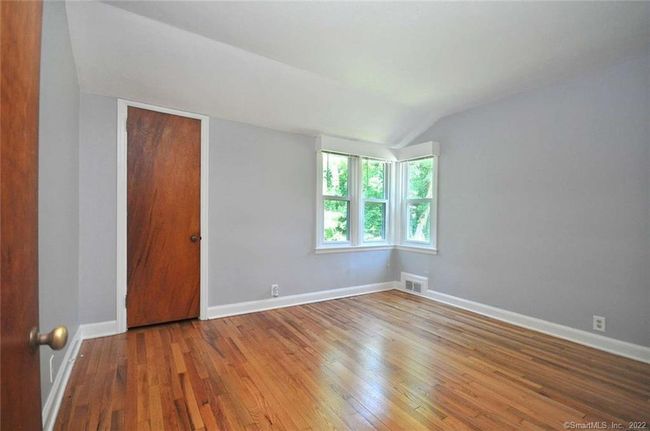70 Strong Rd, House other with 3 bedrooms, 2 bathrooms and null parking in South Windsor CT | Image 15