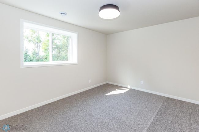 Photos of Previous Model | Image 24