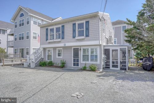 1-2 E Atlantic St, FENWICK ISLAND, DE, 19944-4447 | Card Image